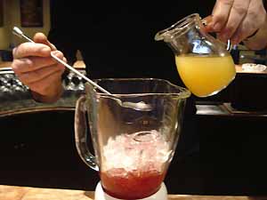 Añadimos zumo de piña